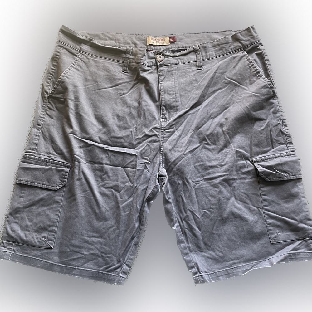 Hudson & Barrow NYC grey cargo shorts size 40.